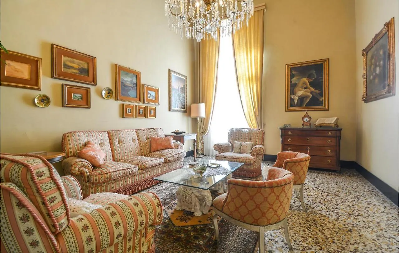 3 Bedroom Cozy Apartment In Genova Sestri Ponente